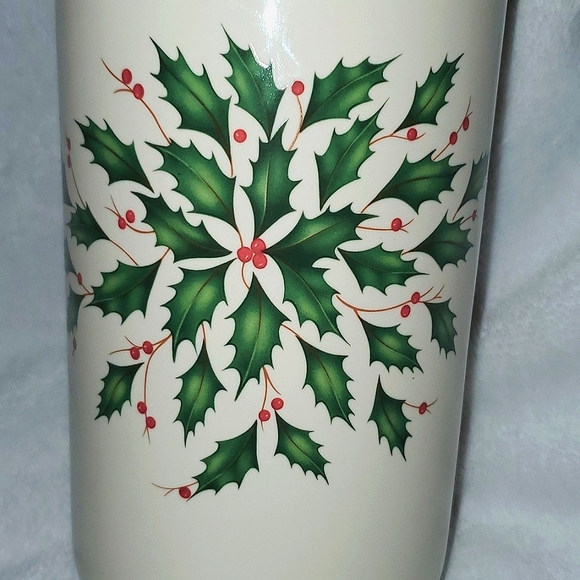 Lenox Holiday Utensil Crock Featuring Holly Berries - Picture 6 of 6